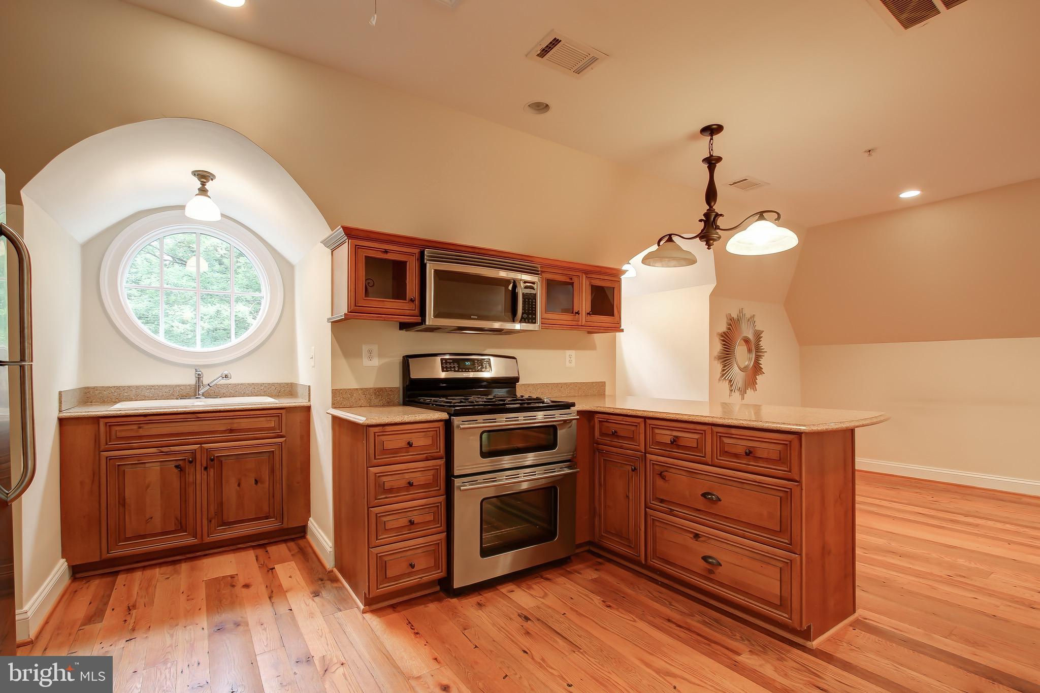 15215 Seneca Road Darnestown, MD 20874 - Photo 60 of 80 Guest/In-Law/Rental Suite