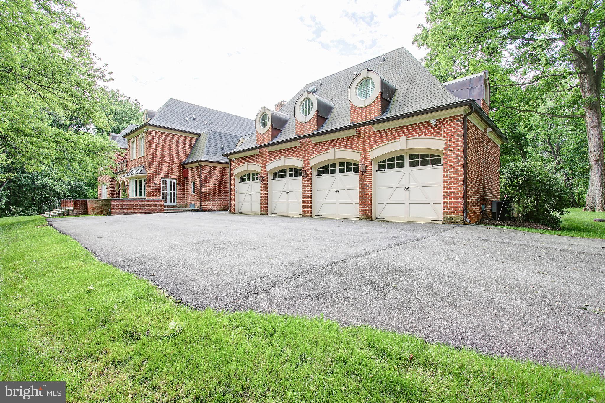 15215 Seneca Road Darnestown, MD 20874 - Photo 10 of 80 Exterior Rear - 4 Car Garage