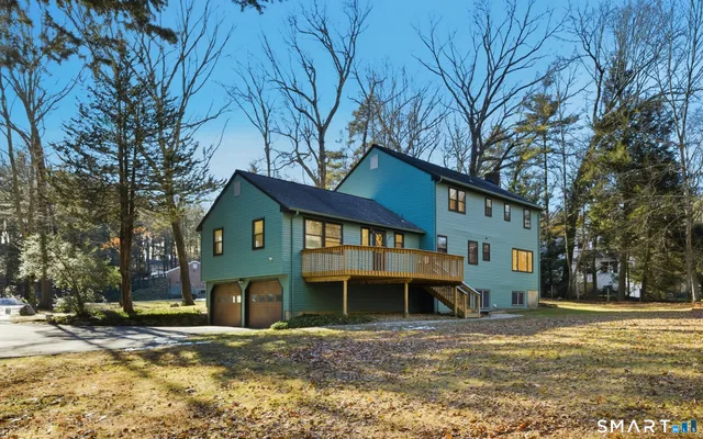 $619,000 | 6 Heritage Lane, Simsbury, CT 06070