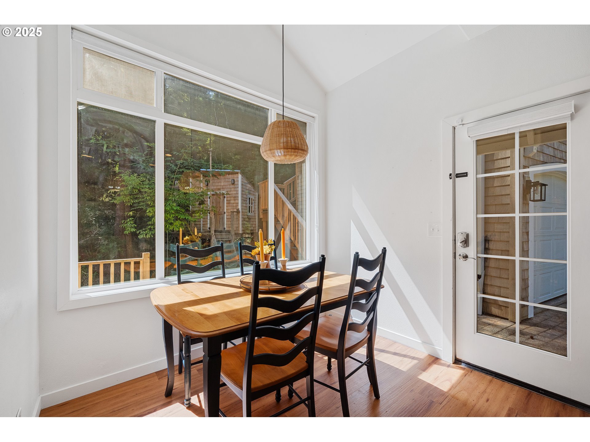 3308 Bayview Terrace Seaside, OR 97138 - Photo 15 of 48 a dining room with furniture and window