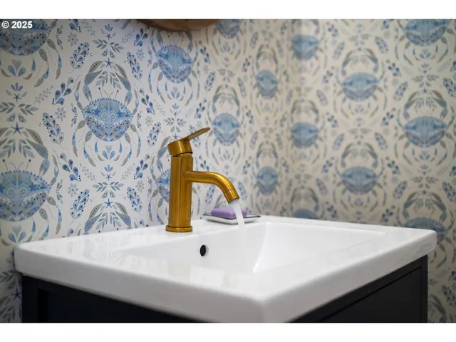 $989,000 | 3308 Bayview Terrace, Seaside, OR 97138