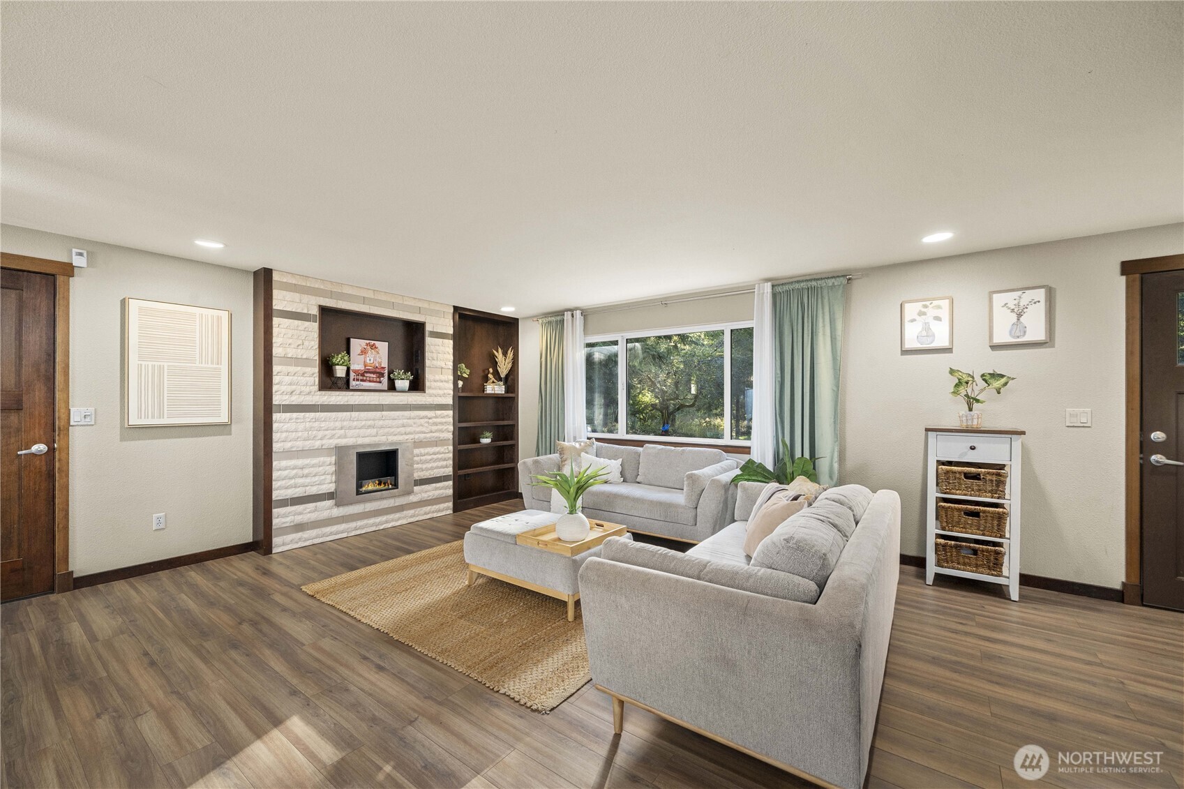 3917 240th Street East Spanaway, WA 98387 - Photo 3 of 40