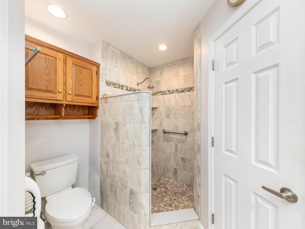 11244 Summerlake Boulevard Fredericksburg, VA 22407 - Photo 11 of 24