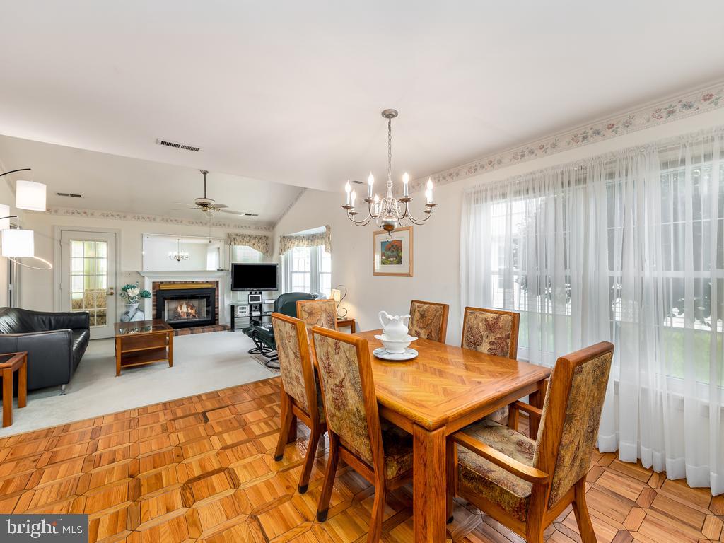 11244 Summerlake Boulevard Fredericksburg, VA 22407 - Photo 3 of 24