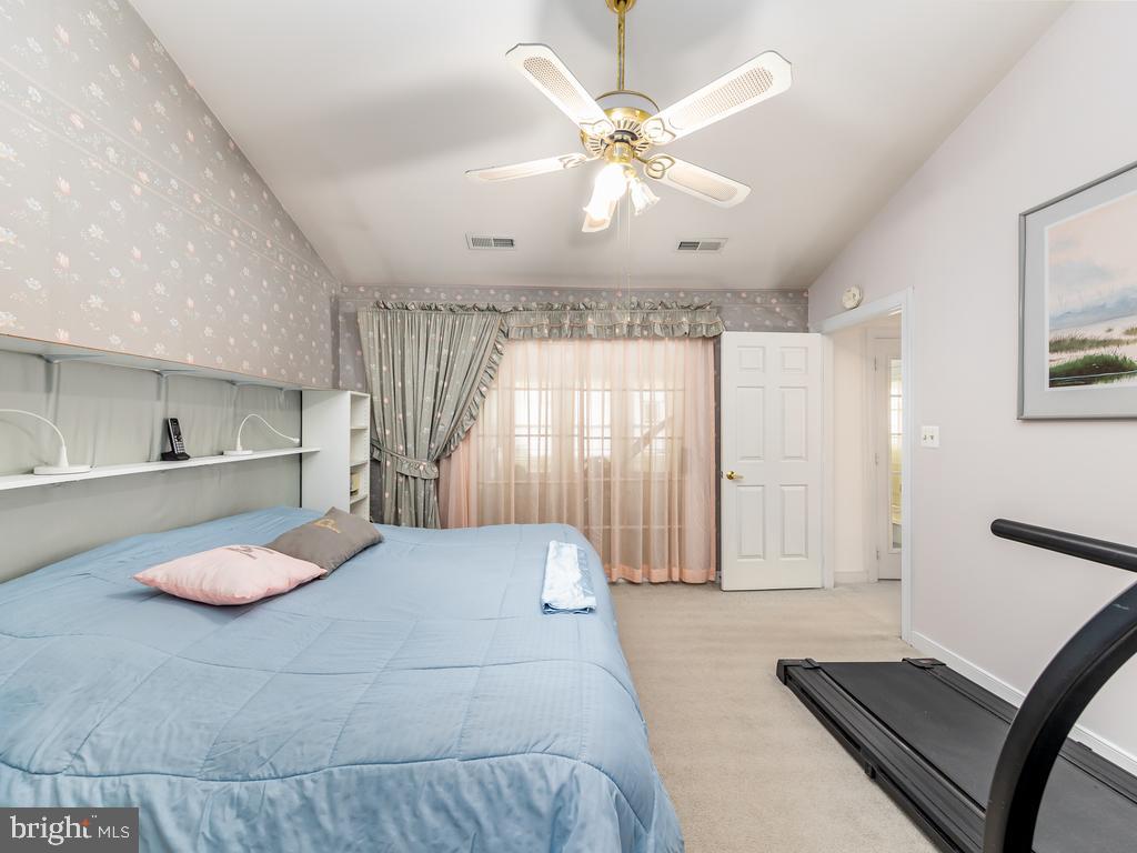 11244 Summerlake Boulevard Fredericksburg, VA 22407 - Photo 9 of 24