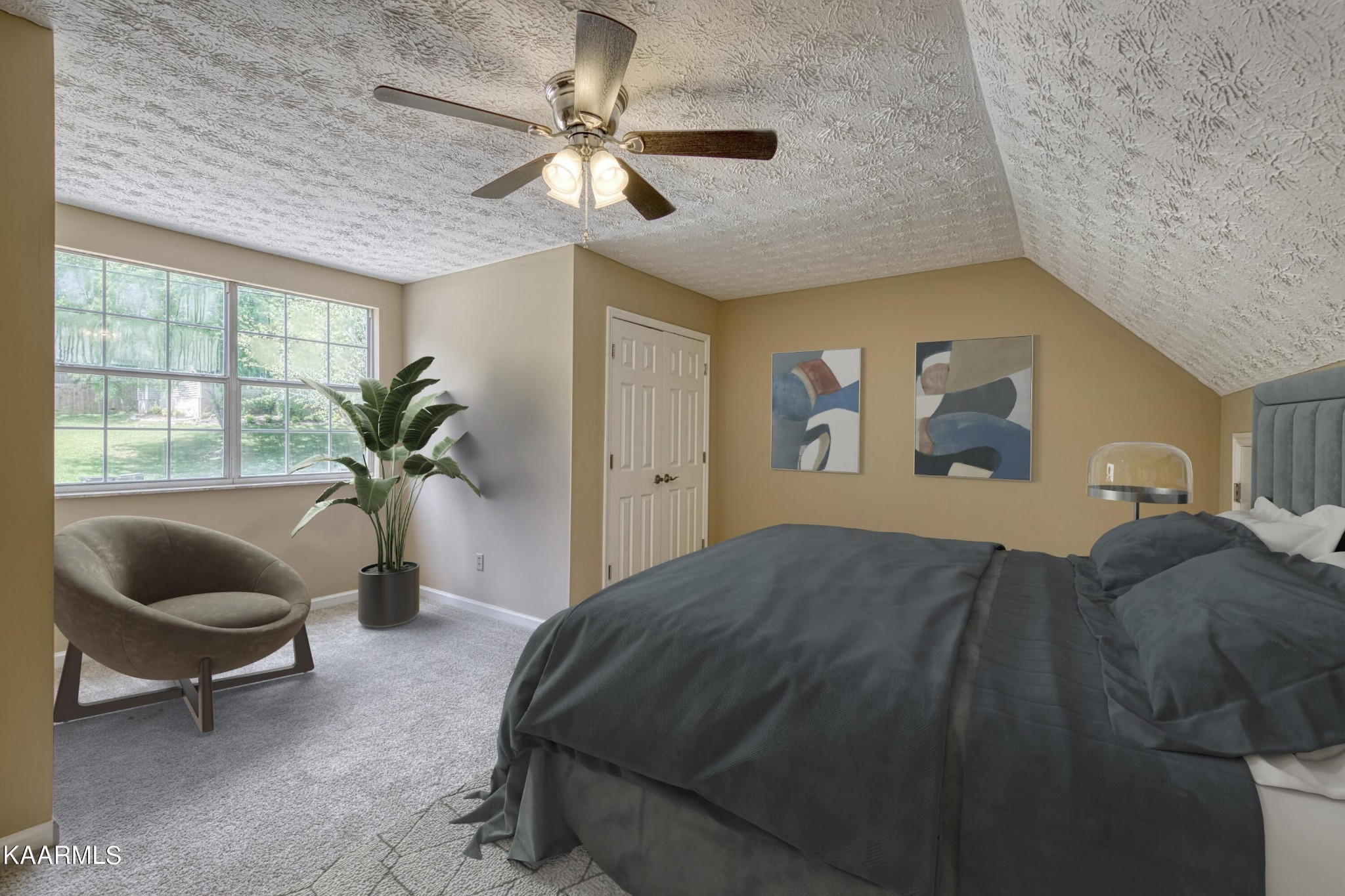 1859 Poplar Hill Road Knoxville, TN 37922 - Photo 33 of 39 a bedroom with a bed and chair