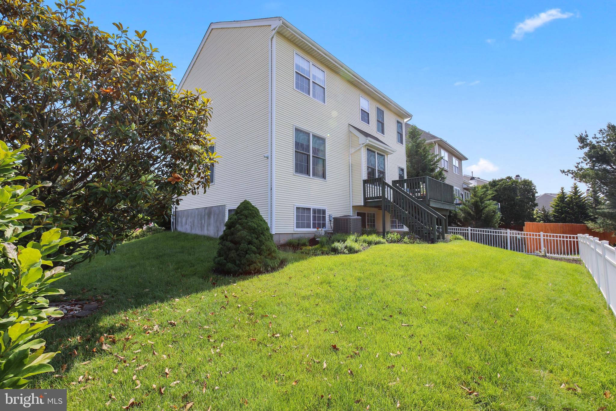 131 Arrowhead Drive Burlington, NJ 08016 - Photo 29 of 30 View of Backyard