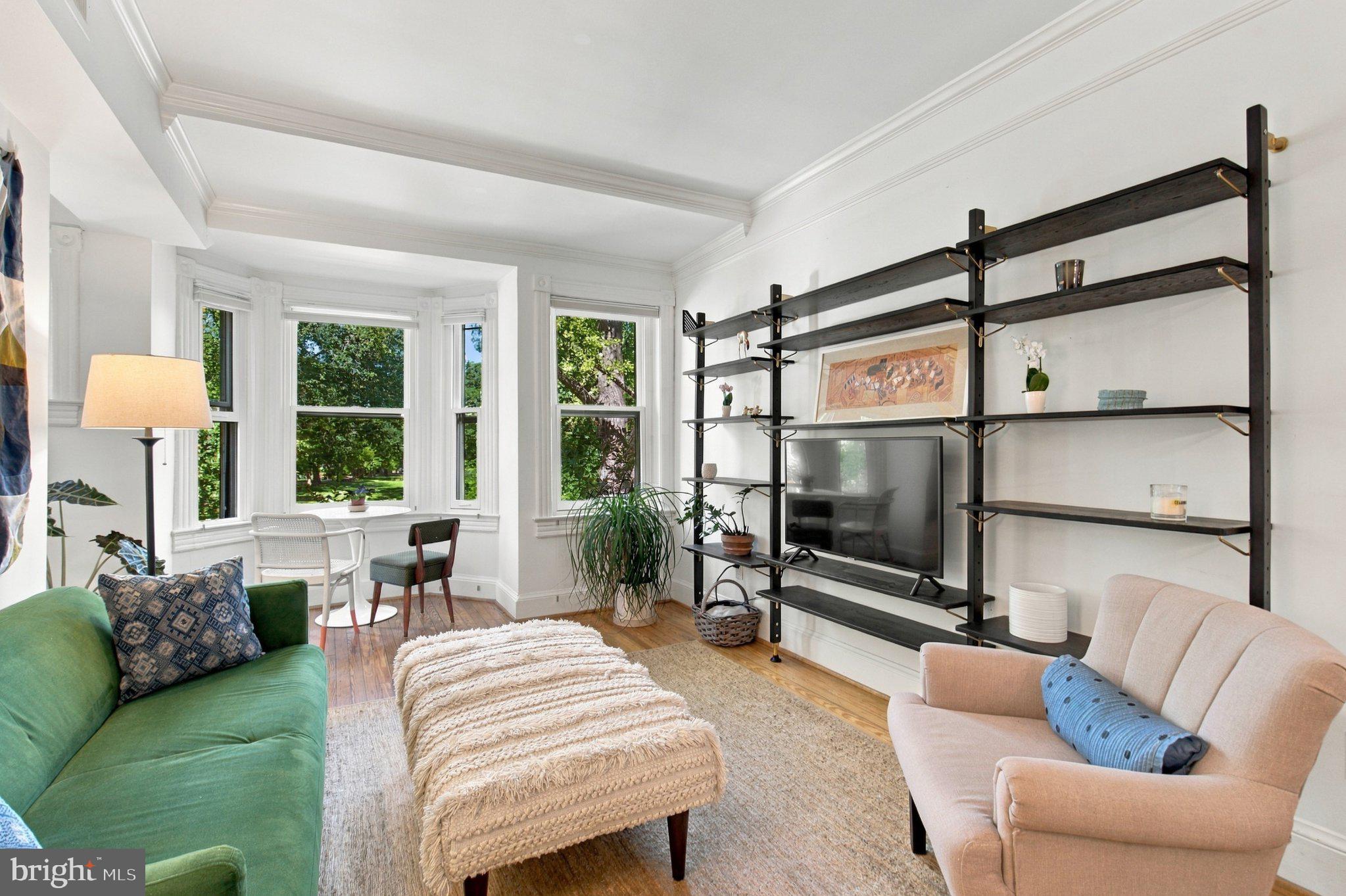 3040 R Street Northwest, Unit 2 Washington, DC 20007 - Photo 2 of 22 Gallery Image 2