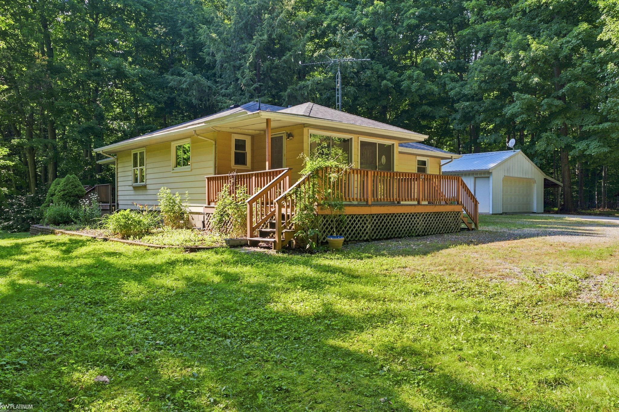 3603 Wixson Road Croswell, MI 48422 - Photo 10 of 54 Gallery Image 10