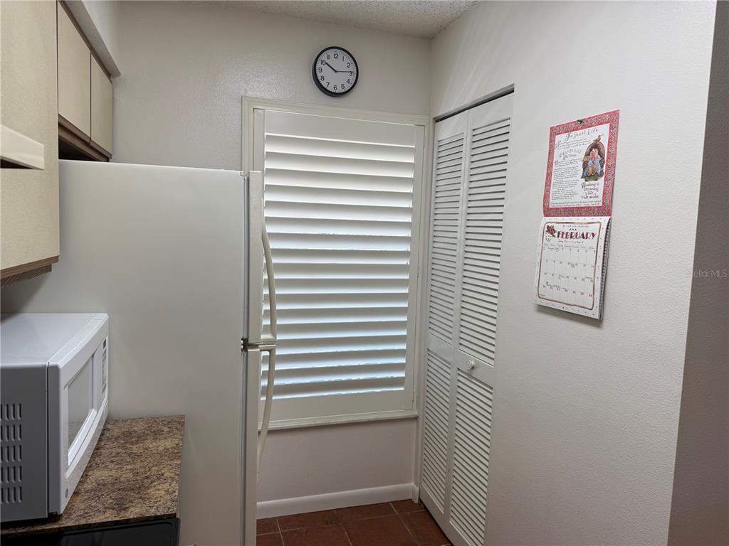 6519 Spring Flower Drive, Unit 22 New Port Richey, FL 34653 - Photo 4 of 28 Gallery Image 4