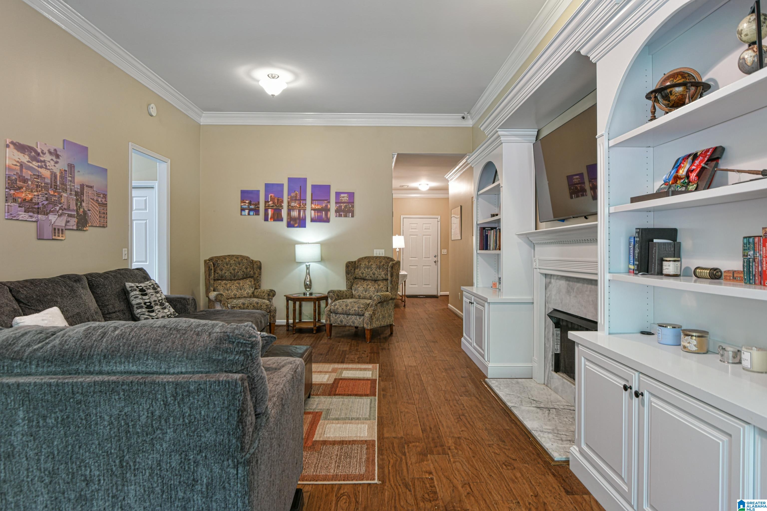 408 Enclave Circle Fultondale, AL 35068 - Photo 7 of 46