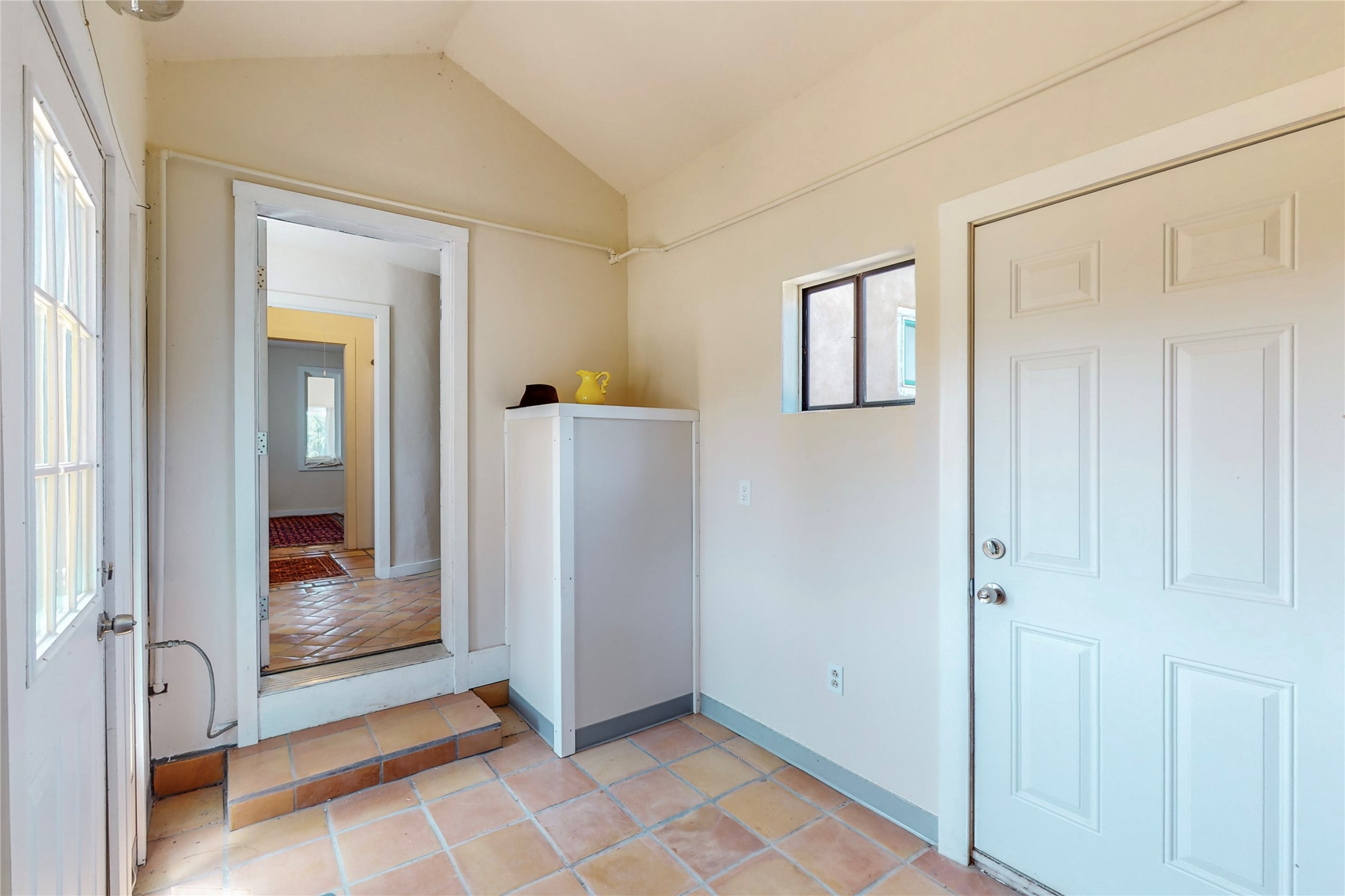 175 Hidden Valley Ranch Road Ilfeld, NM 87538 - Photo 34 of 43 Entry, mudroom, covered hot water heater