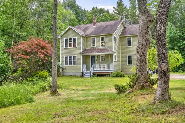 $635,000 | 10 Cornerstone Drive, Brunswick, ME 04011