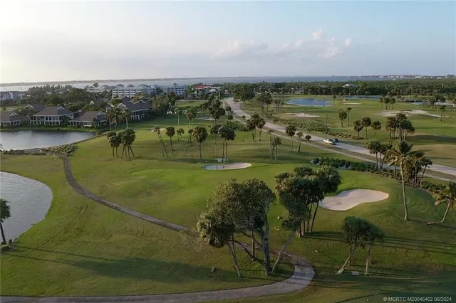 $2,600 | 221 Northeast Plantation Road, Unit 215, Stuart, FL 34996