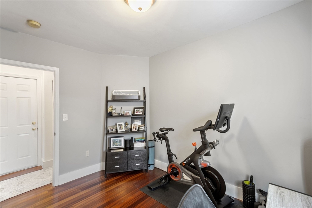 31 Regent Street, Unit 3R Cambridge, MA 02140 - Photo 22 of 28 a view of a room with gym equipment