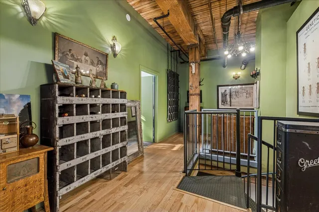 $399,000 | 3500 South Sangamon Street, Unit 109, Chicago, IL 60609