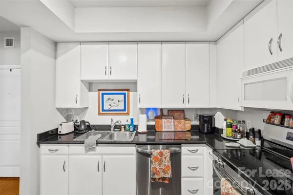 $1,750 | 1320 Fillmore Avenue, Unit 127, Charlotte, NC 28203