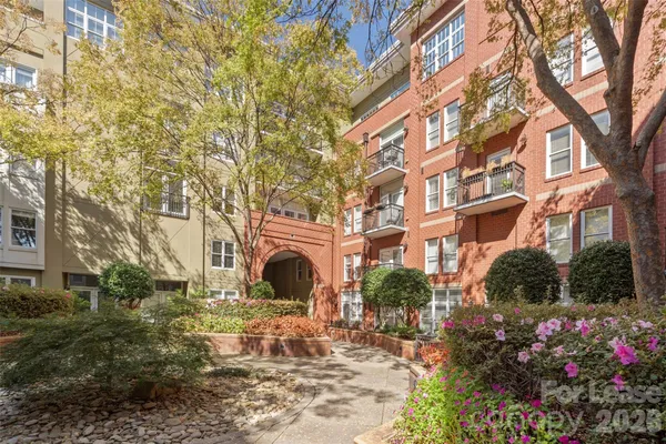 $1,750 | 1320 Fillmore Avenue, Unit 127, Charlotte, NC 28203