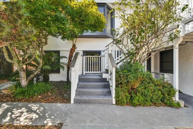 $1,875,000 | 148-148 Auburn Street, San Rafael, CA 94901