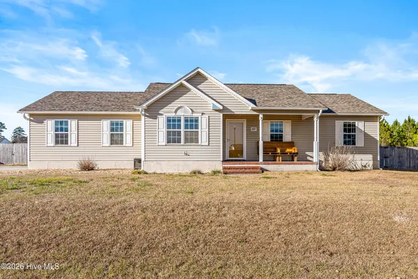 $1,600 | 107 Clint Mills Road, Maysville, NC 28555