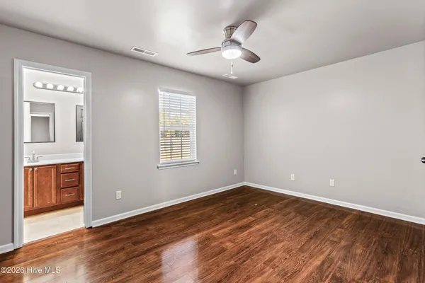 $1,600 | 107 Clint Mills Road, Maysville, NC 28555