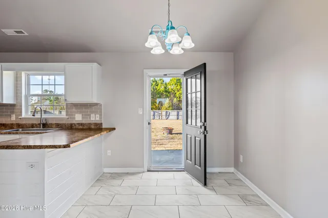 $1,600 | 107 Clint Mills Road, Maysville, NC 28555