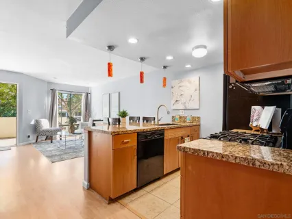 $995,000 | 1568 Thomas Avenue, San Diego, CA 92109