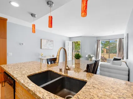 $995,000 | 1568 Thomas Avenue, San Diego, CA 92109