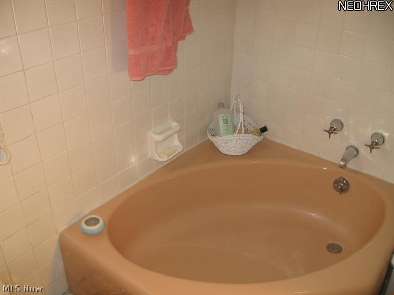 2145 Springfield Center Road Akron, OH 44312 - Photo 19 of 21 Gallery Image 19