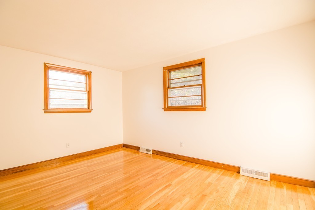 79 Kennedy Road Stoughton, MA 02072 - Photo 7 of 15 Gallery Image 7