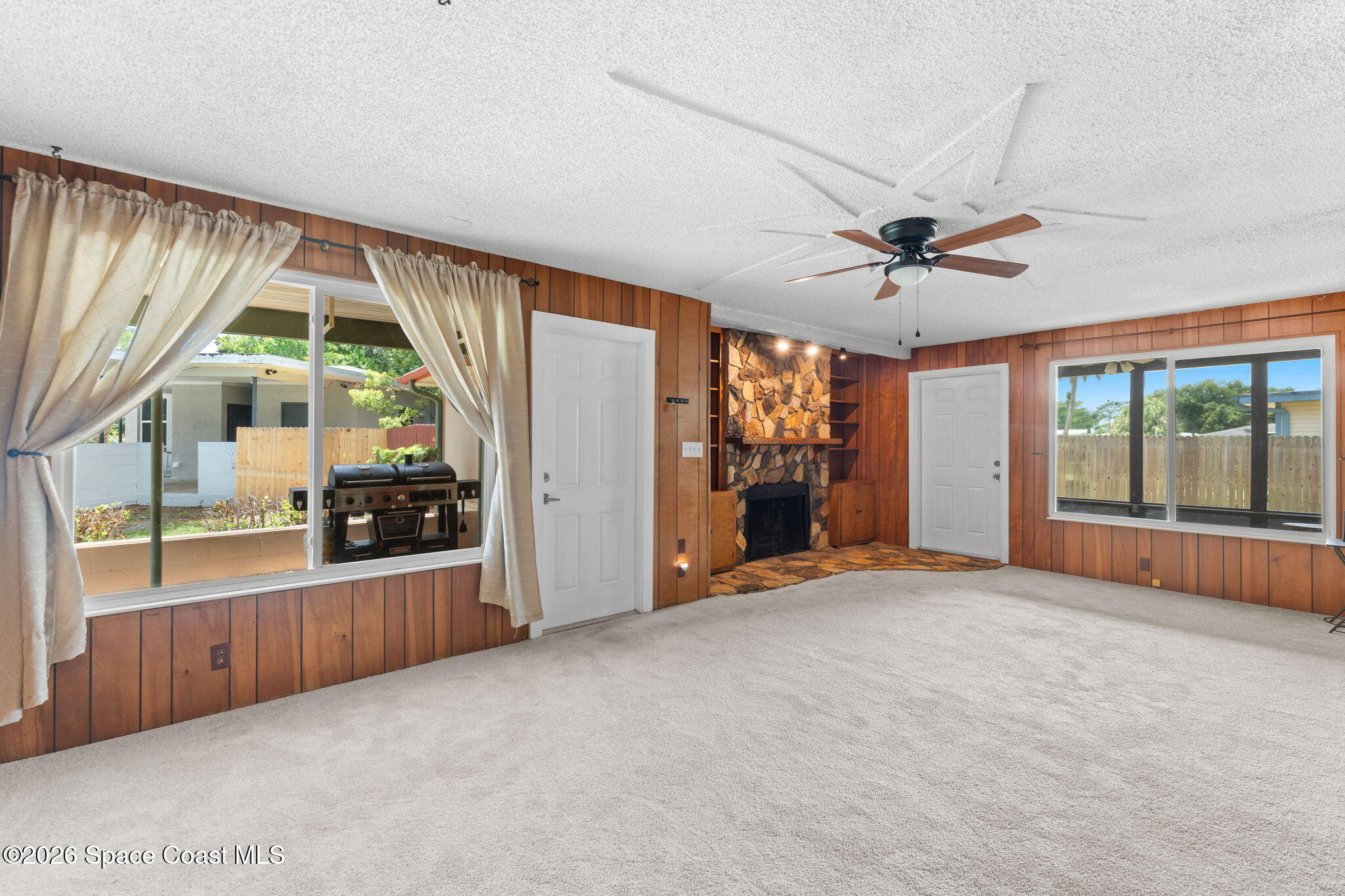 1014 Montclair Road Cocoa, FL 32922 - Photo 23 of 48 Family room