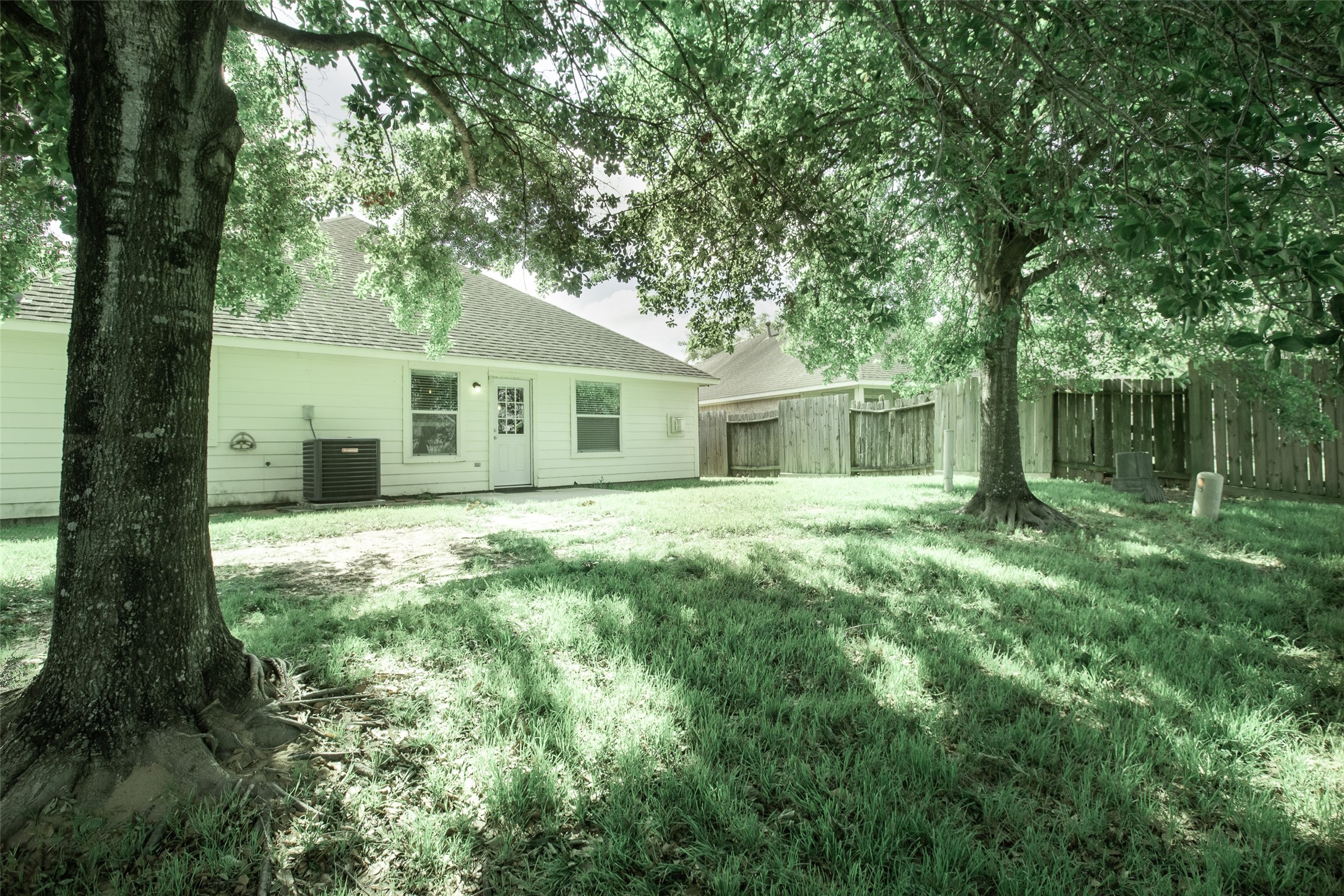 303 Burris Park Drive Spring, TX 77373 - Photo 26 of 45 backyard
