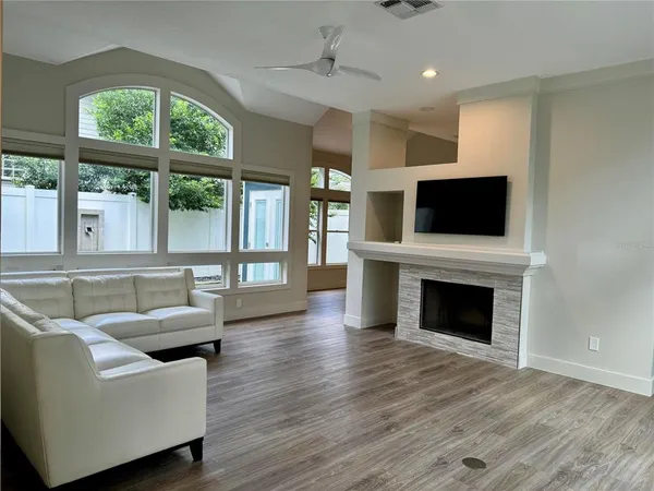 $5,490 | 782 South Pennsylvania Avenue, Unit 1, Winter Park, FL 32789