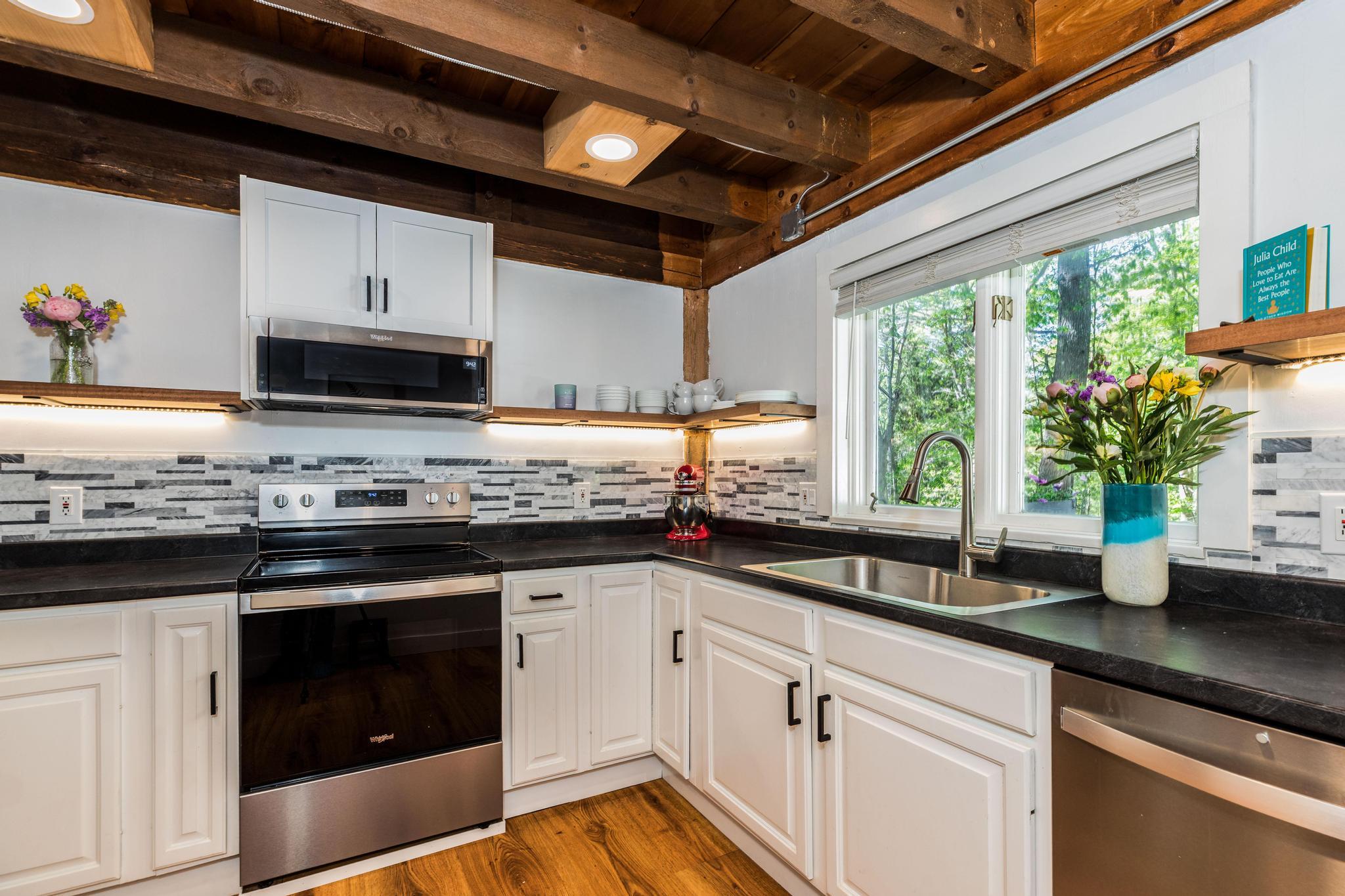 68 Lewis Road Kittery, ME 03904 - Photo 12 of 40 227A0075-Edit