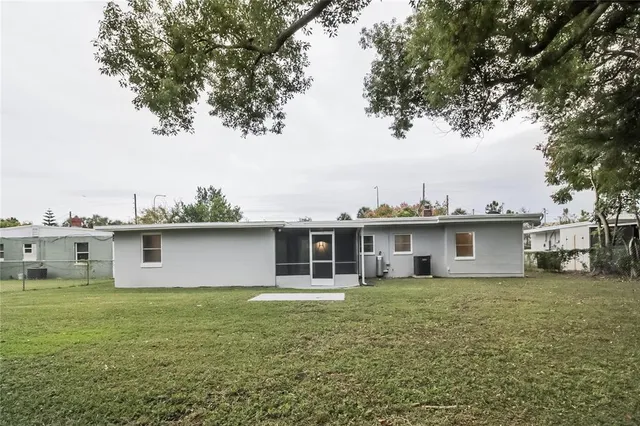 $2,195 | 5963 Bamboo Drive, Orlando, FL 32807