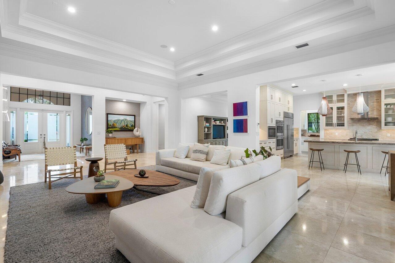 17662 Cadena Drive Boca Raton, FL 33496 - Photo 27 of 71 Living Room