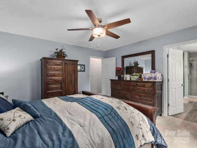 $599,999 | 61 Blue Ridge Acres Road, Asheville, NC 28806