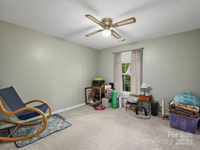 $599,999 | 61 Blue Ridge Acres Road, Asheville, NC 28806