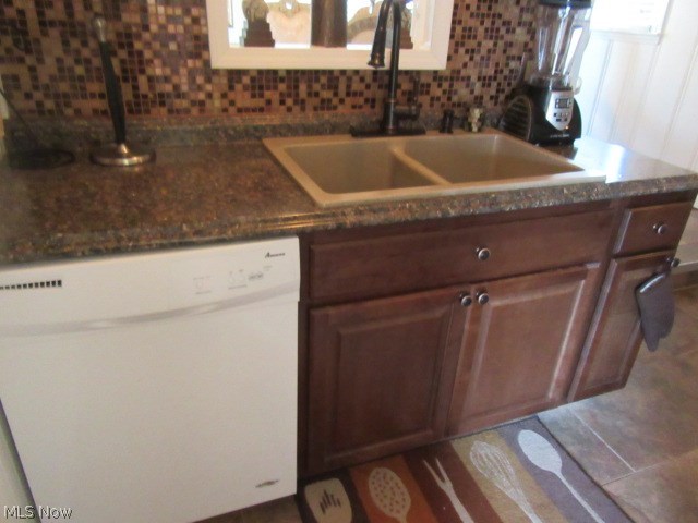 21507 Franklin Road Maple Heights, OH 44137 - Photo 17 of 35
