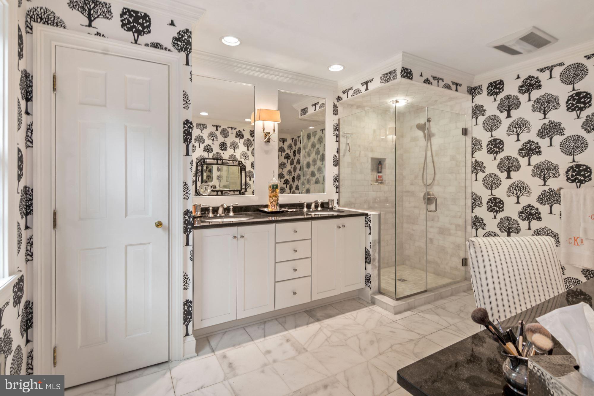 6850 Cookes Hope Road Easton, MD 21601 - Photo 36 of 63 main bath room with marble floor