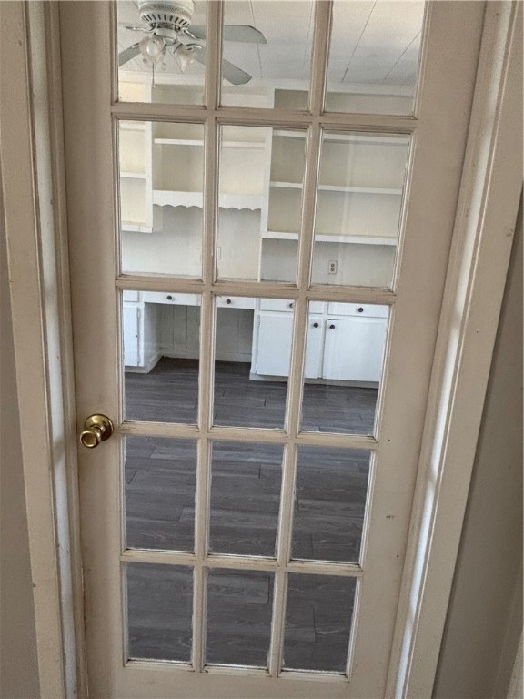 1141 Austin Street Portland, TX 78374 - Photo 9 of 10 a view of a walk in closet