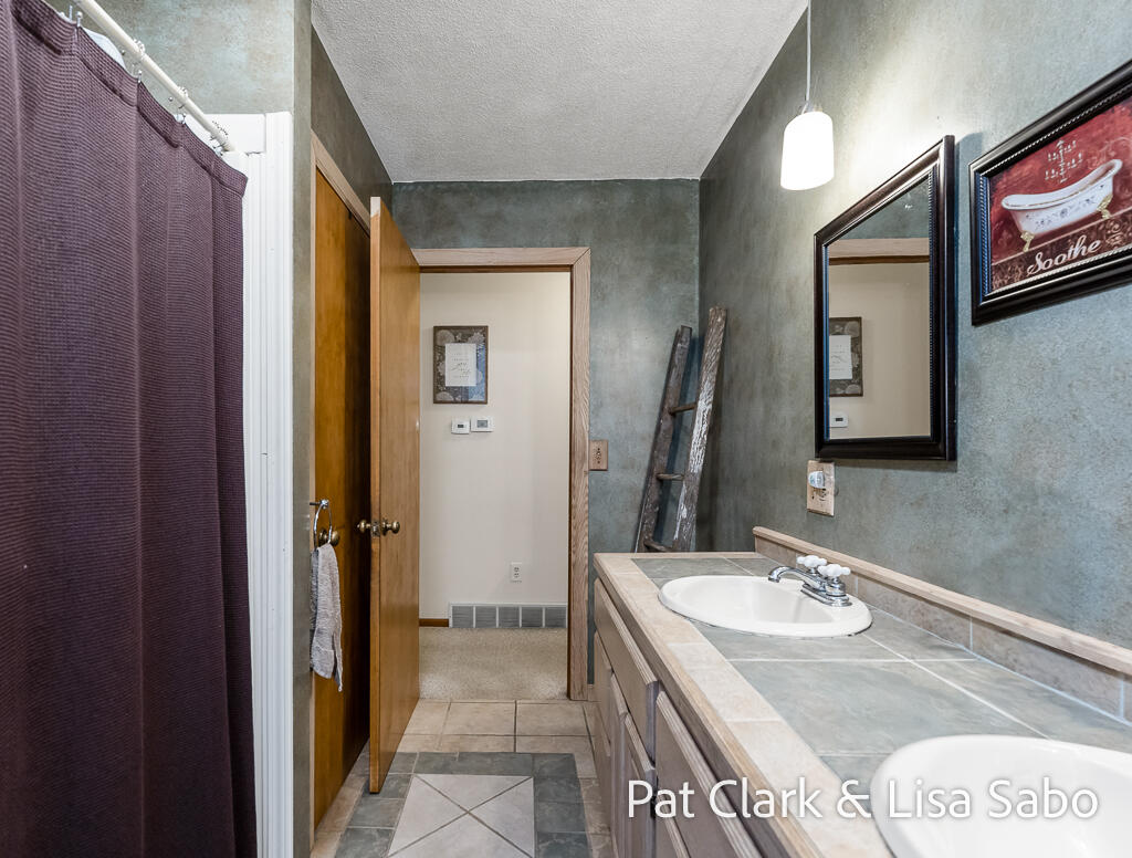 9133 Lamos Road Montague, MI 49437 - Photo 43 of 70 9133LamosRd-43LoRes