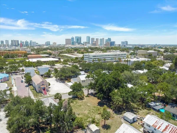 $450,000 | 940 East 11th Avenue, Tampa, FL 33605