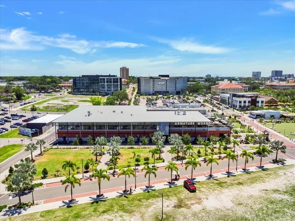 $450,000 | 940 East 11th Avenue, Tampa, FL 33605