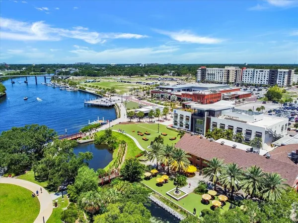 $450,000 | 940 East 11th Avenue, Tampa, FL 33605