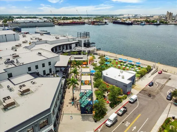 $450,000 | 940 East 11th Avenue, Tampa, FL 33605