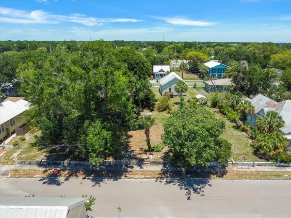 $450,000 | 940 East 11th Avenue, Tampa, FL 33605