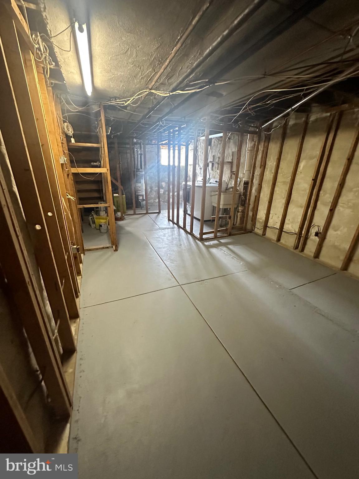 7237 Guilford Road Upper Darby, PA 19082 - Photo 23 of 29