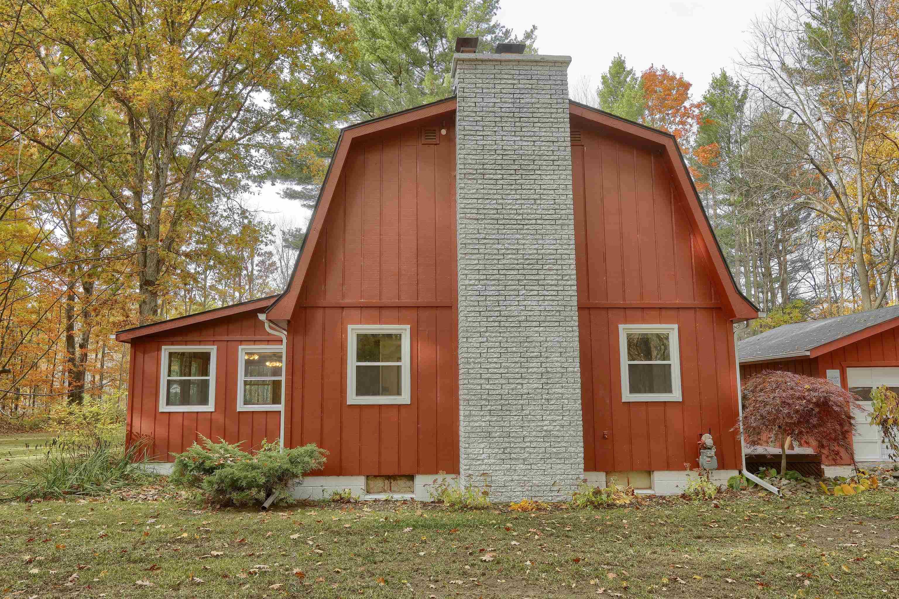 7241 Bryce Road North Street, MI 48049 - Photo 5 of 64 Gallery Image 5