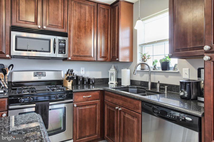 230 Pond Road Felton, PA 17322 - Photo 8 of 27